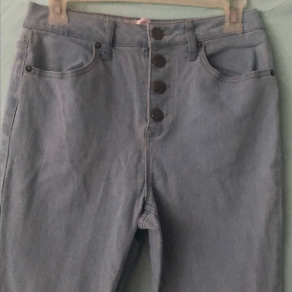 Jeans - Picture 2 of 4